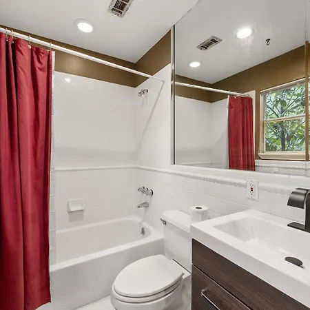 Boho-Inspired Haven With Free Park Apartment Houston Exterior photo